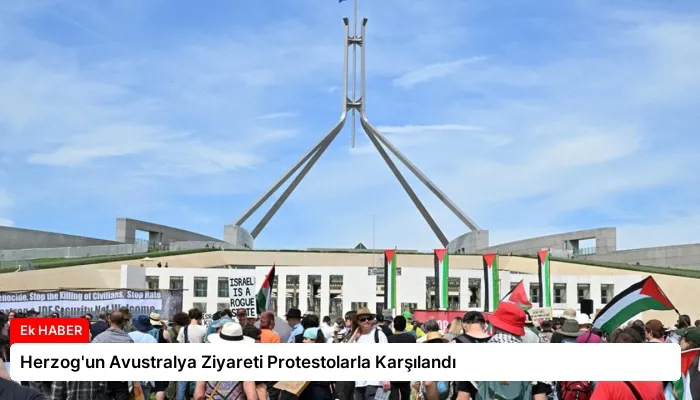 Herzog’un Avustralya Ziyareti Protestolarla Karşılandı